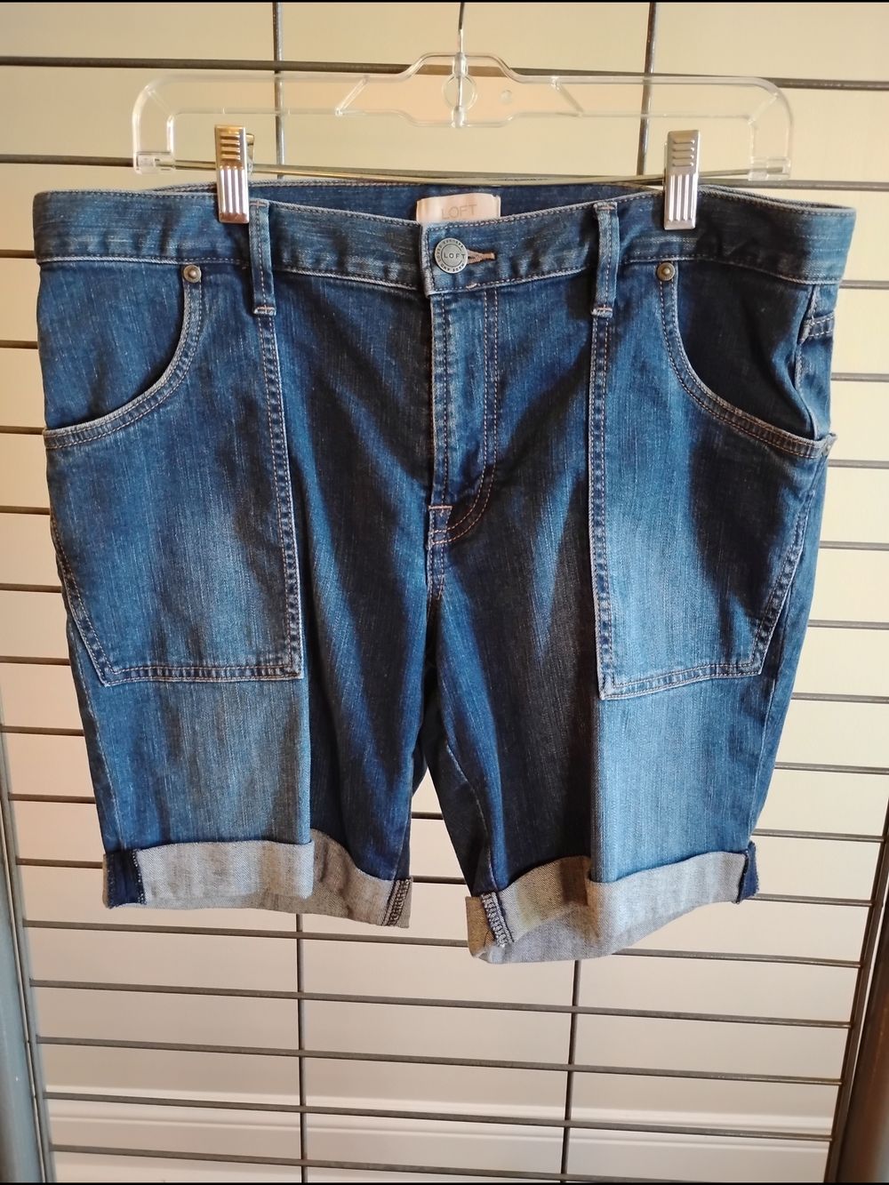 LOFT Outlet Indigo Denim Shorts Size 8